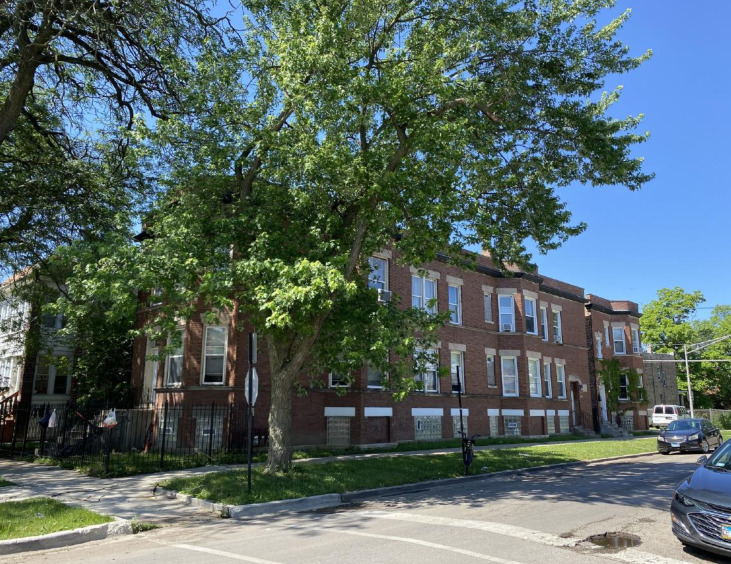 446 North Leclaire Avenue - 2C